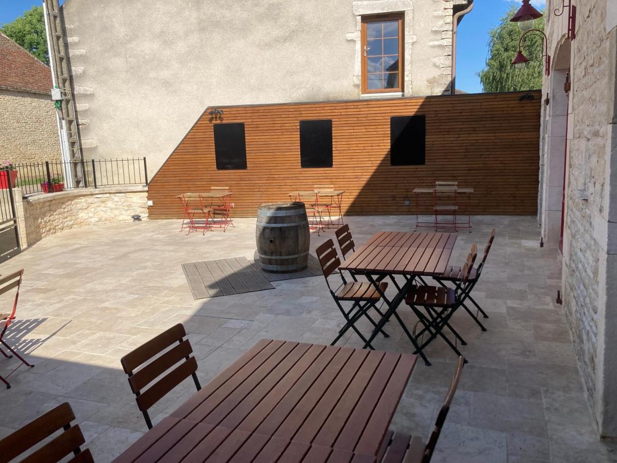 Hotel L'Aubergiste Corcelles-les-Arts Zewnętrze zdjęcie
