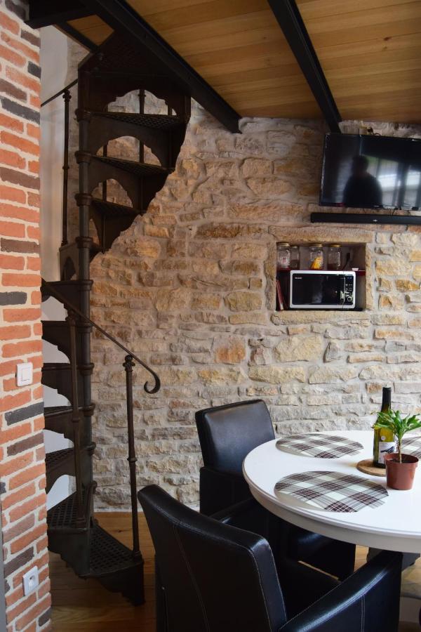 Hotel L'Aubergiste Corcelles-les-Arts Zewnętrze zdjęcie