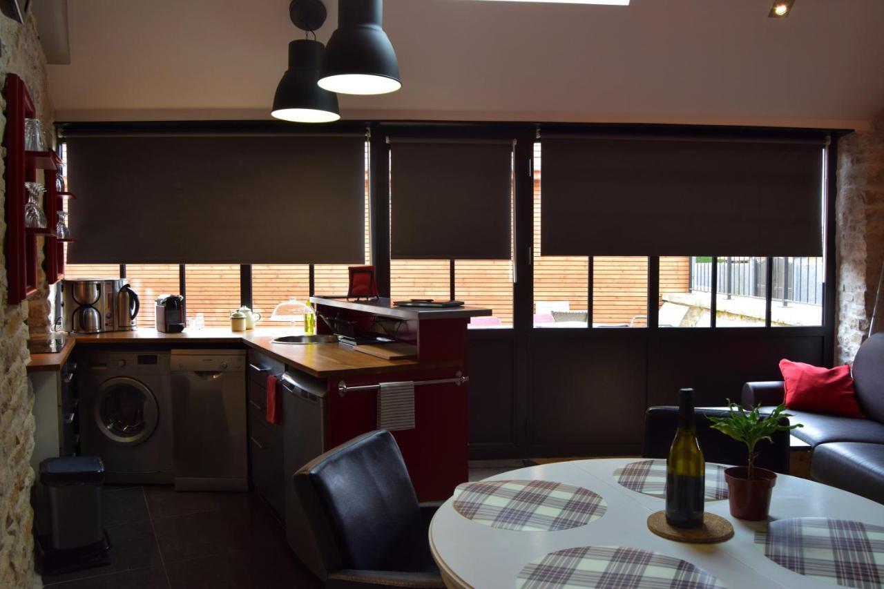 Hotel L'Aubergiste Corcelles-les-Arts Zewnętrze zdjęcie