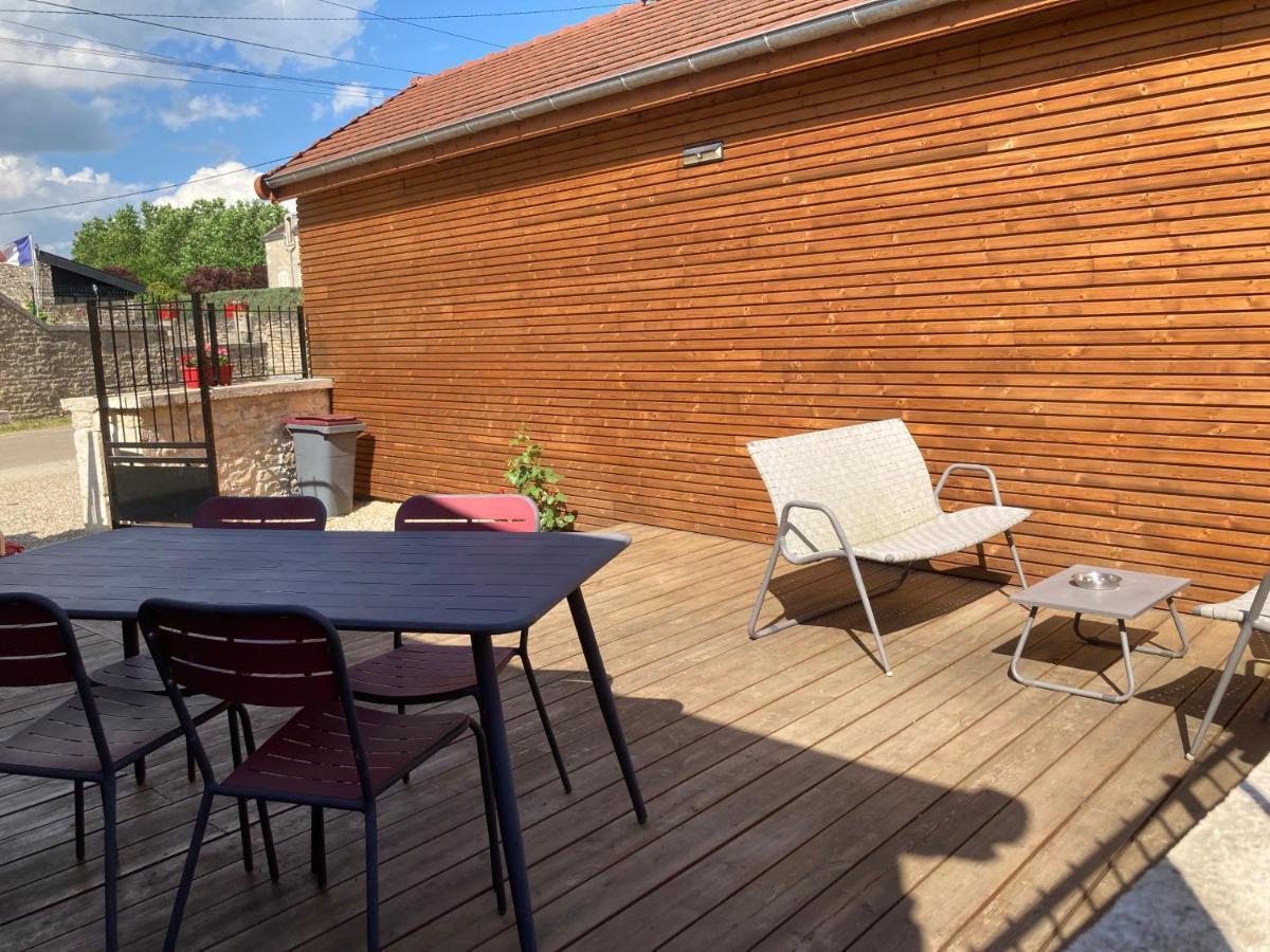 Hotel L'Aubergiste Corcelles-les-Arts Zewnętrze zdjęcie